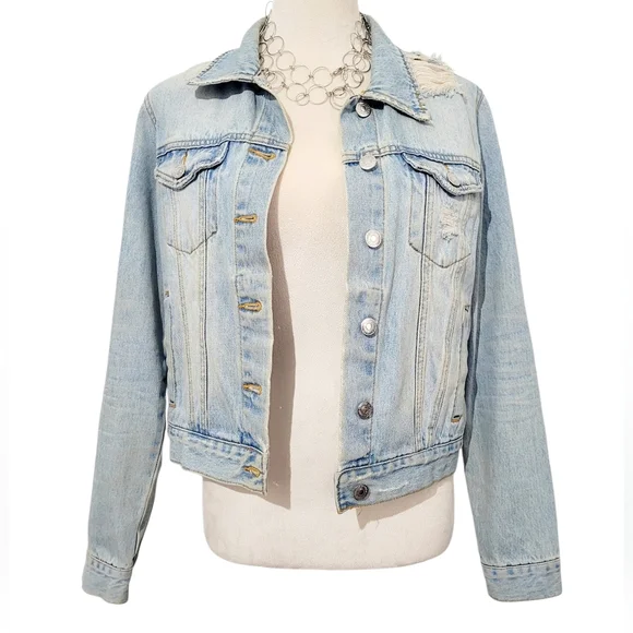 Forever 21 Light Wash Distressed Denim Jacket Women’s Size Small 100% Cotton - Picture 2 of 13